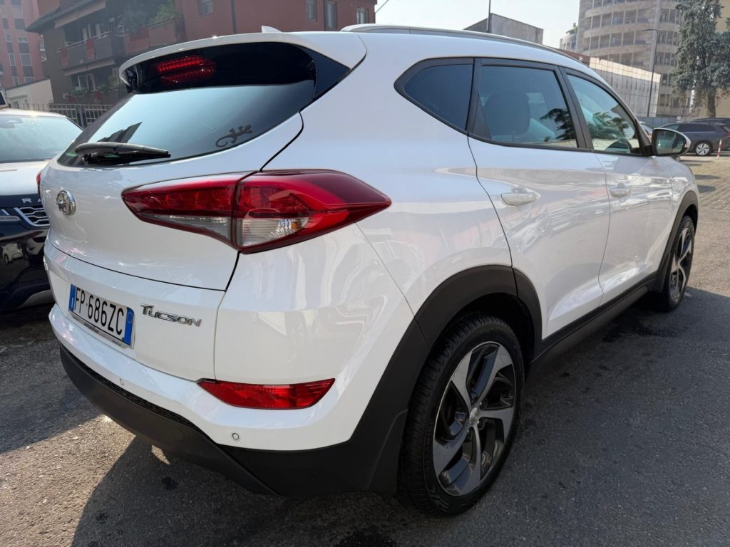 HYUNDAI Tucson 1.7 CRDi 141CV DCT XPossible - 7