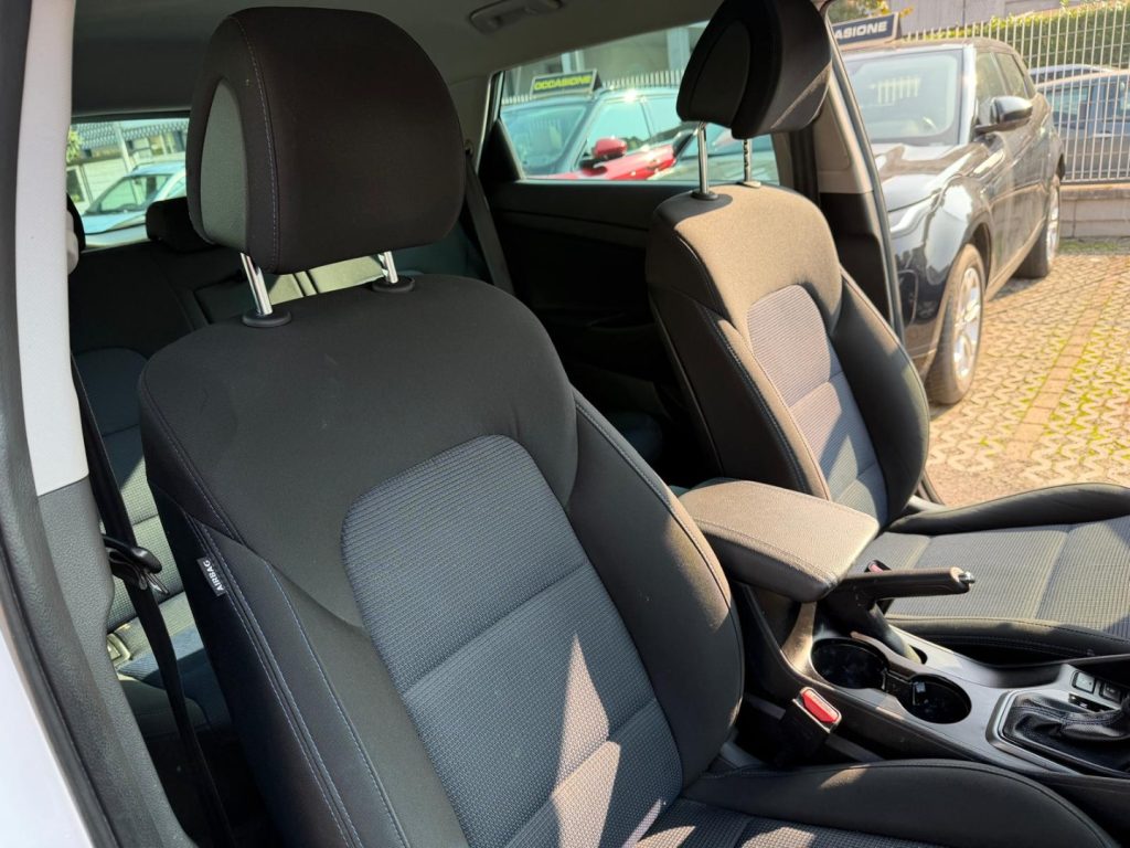 HYUNDAI Tucson 1.7 CRDi 141CV DCT XPossible - 19