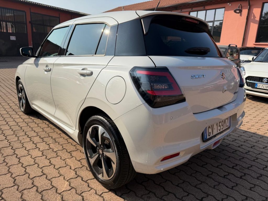 SUZUKI Swift 1.2 Hybrid CVT Top - 6