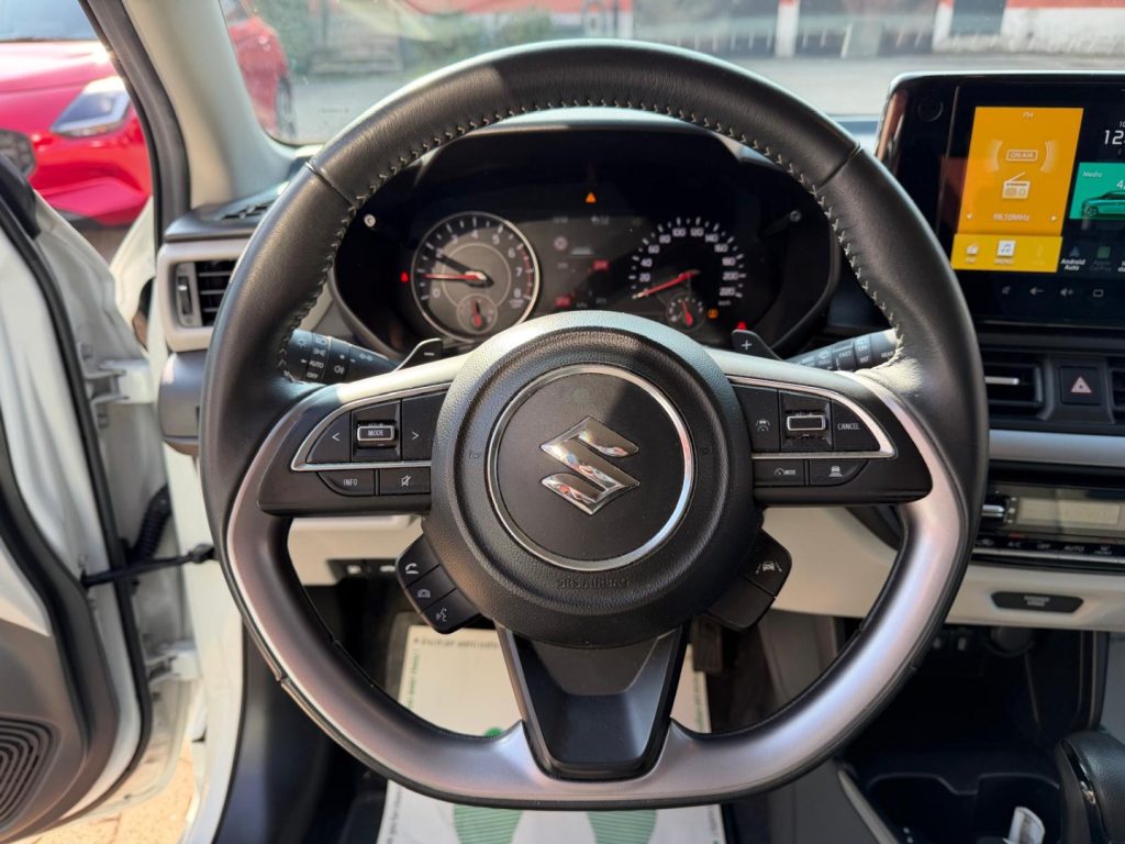 SUZUKI Swift 1.2 Hybrid CVT Top - 8