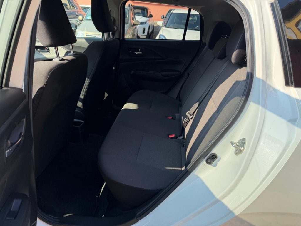 SUZUKI Swift 1.2 Hybrid CVT Top - 19