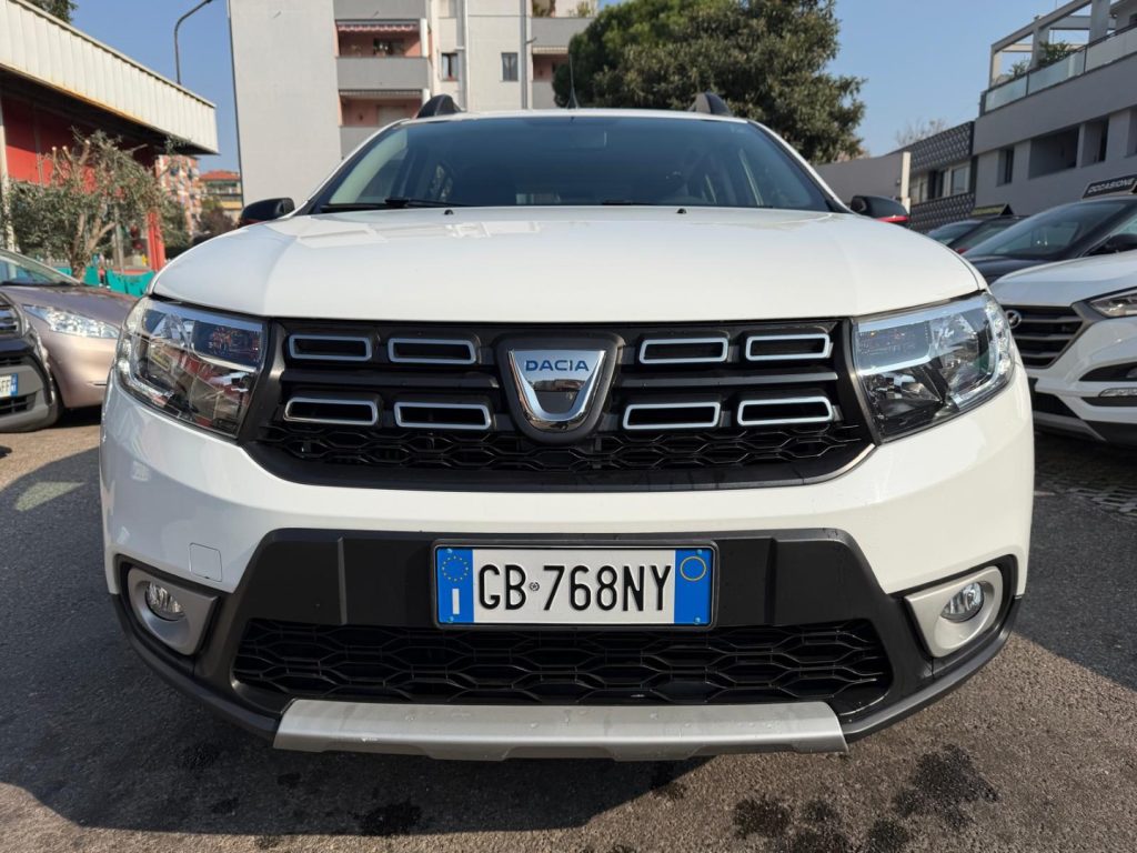 DACIA Sandero 0.9 TCe 90 CV Techroad AUTOCARRO N1 - 3