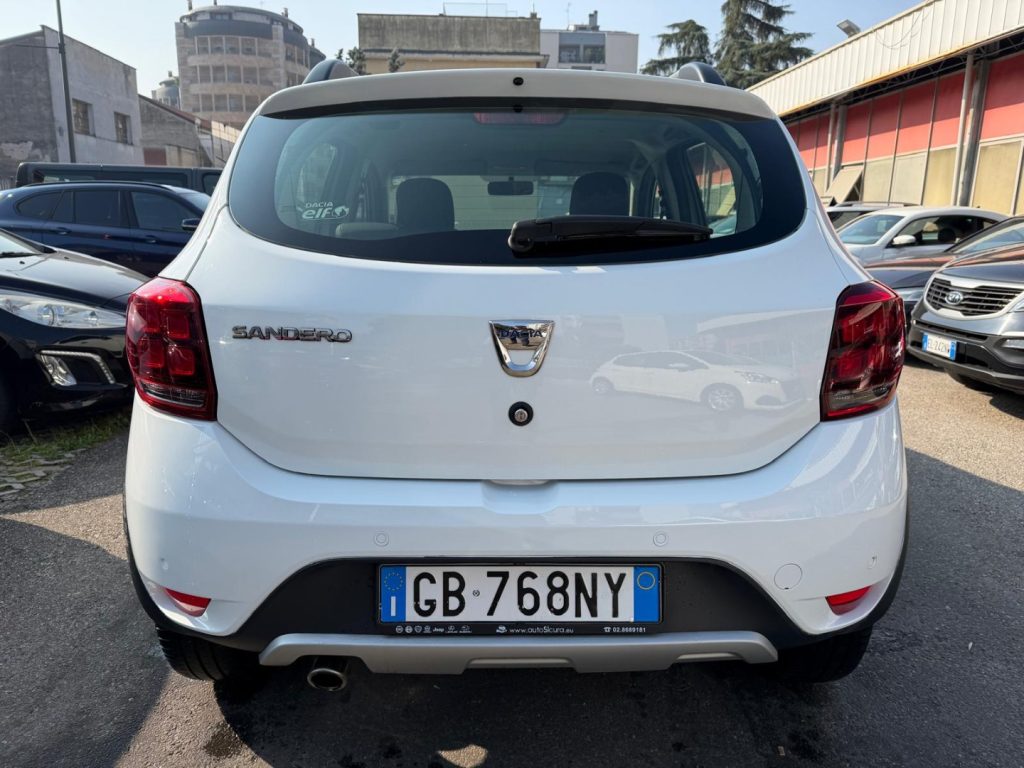 DACIA Sandero 0.9 TCe 90 CV Techroad AUTOCARRO N1 - 5