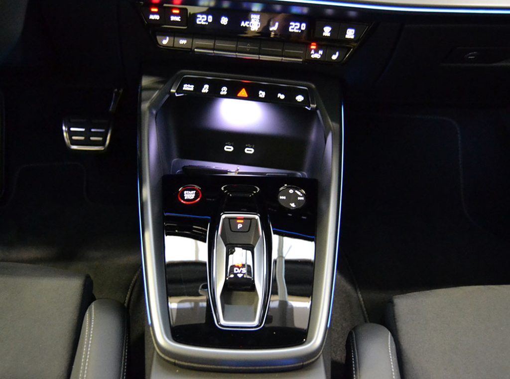 AUDI S3 SPB TFSI quattro S tronic Sport Attitude-Tetto** - 17