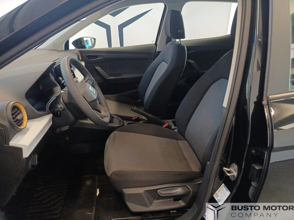 SEAT Arona Arona 1.0 ecotsi Reference 95cv - 8