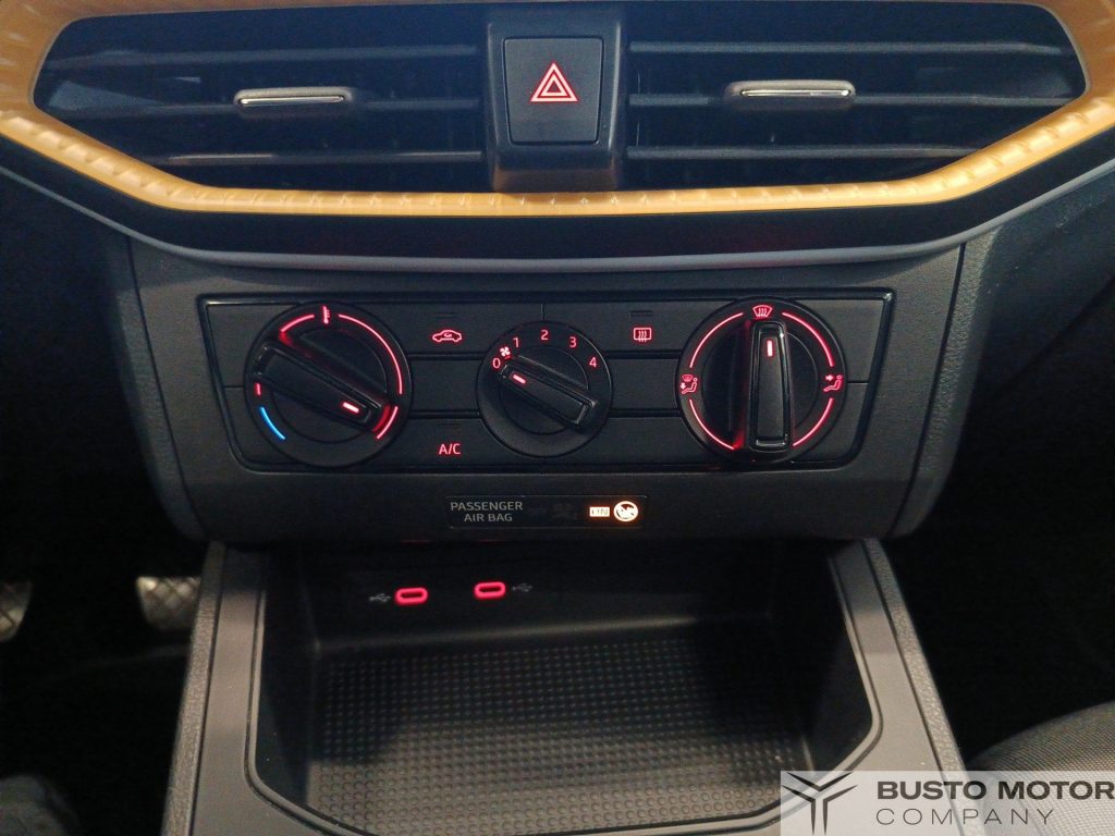 SEAT Arona Arona 1.0 ecotsi Reference 95cv - 14