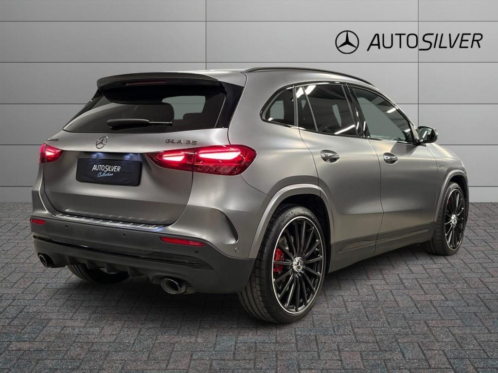MERCEDES-BENZ GLA 35 AMG 4Matic AMG Premium Racing Collection - 2