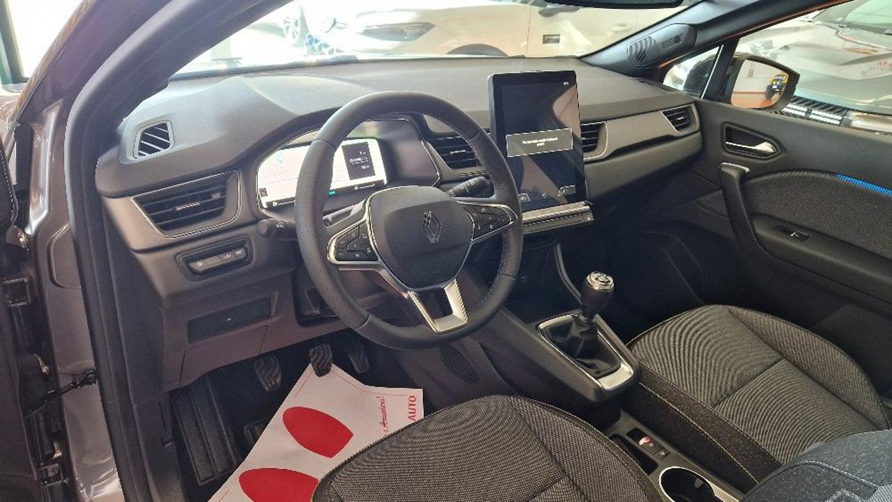 RENAULT Captur Techno ECO-G 120 KM.0 - 10