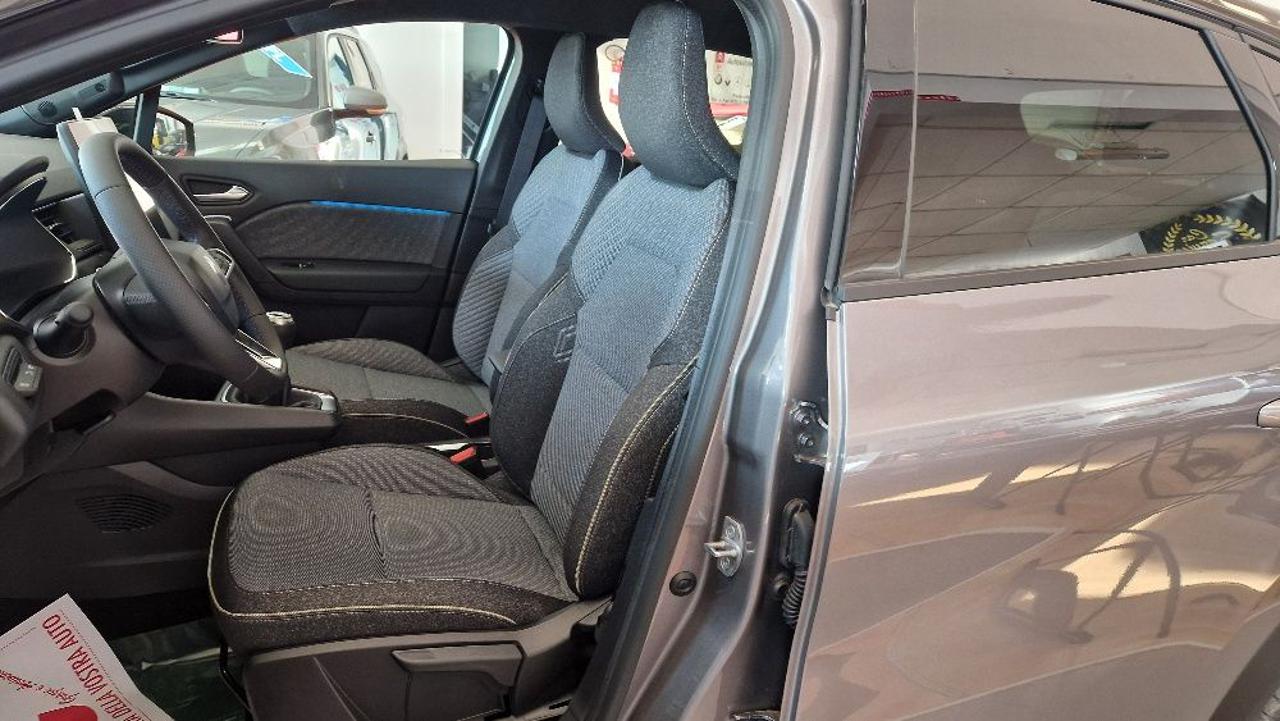 RENAULT Captur Techno ECO-G 120 KM.0 - 11