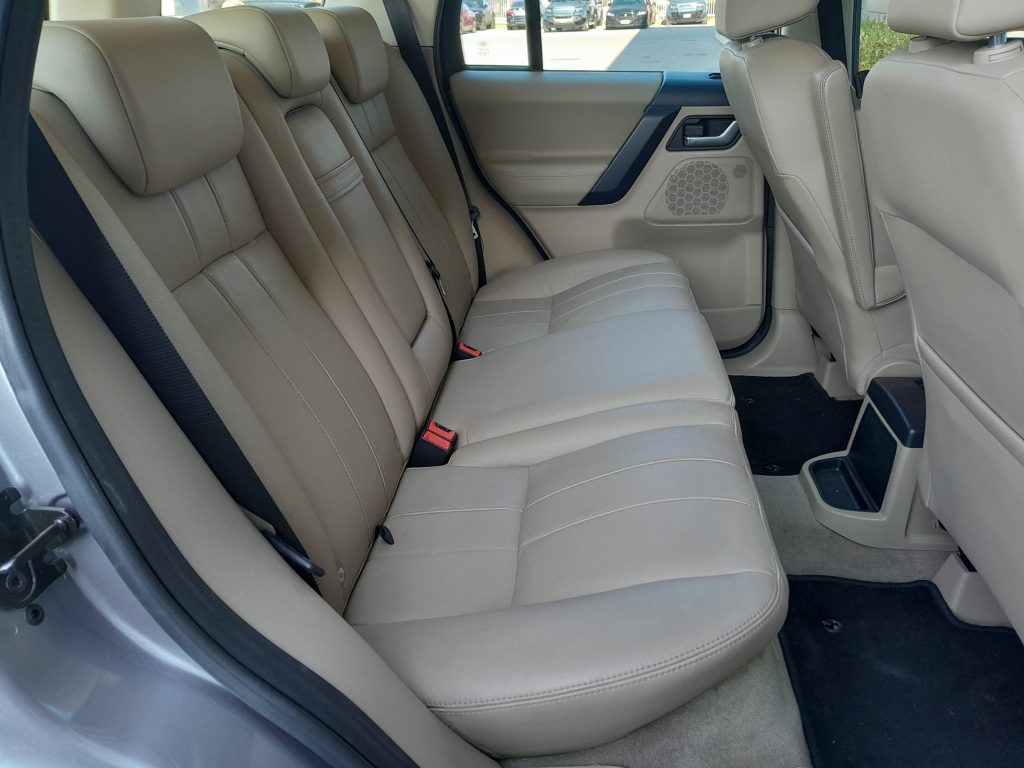 LAND ROVER Freelander 2 2.2 eD4 SE 2WD - 19
