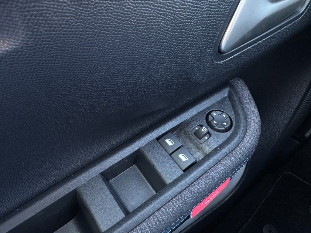 CITROEN C3 Hybrid 110 cv Automatico PLUS KM0 - 8