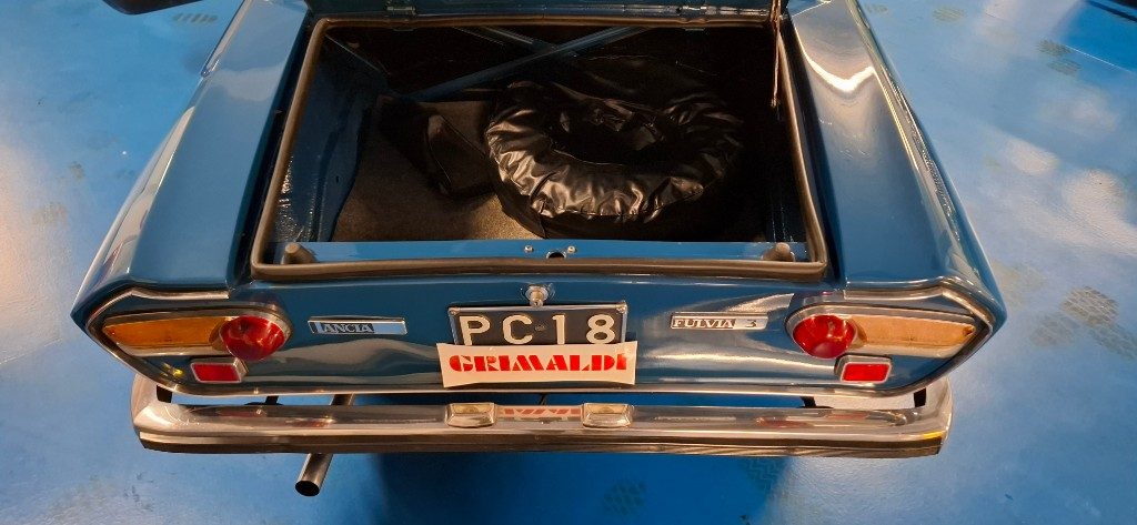 LANCIA Fulvia COUPE 1.300 3°SERIE ***RARO COLORE BLU AGNANO*** - 9