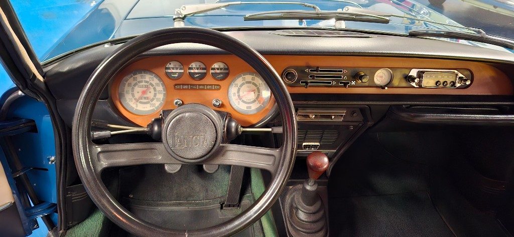 LANCIA Fulvia COUPE 1.300 3°SERIE ***RARO COLORE BLU AGNANO*** - 30