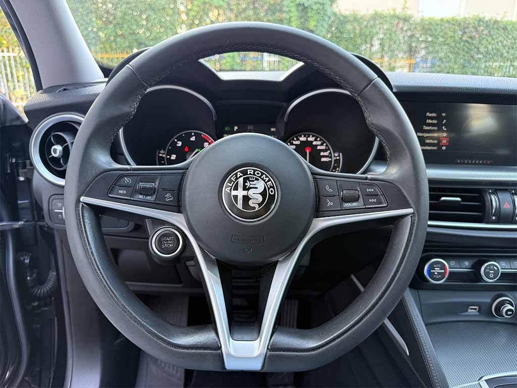 ALFA ROMEO Stelvio Q4 EXECUTIVE PELLE TELECAMERA 19 PREZZO REALE - 10