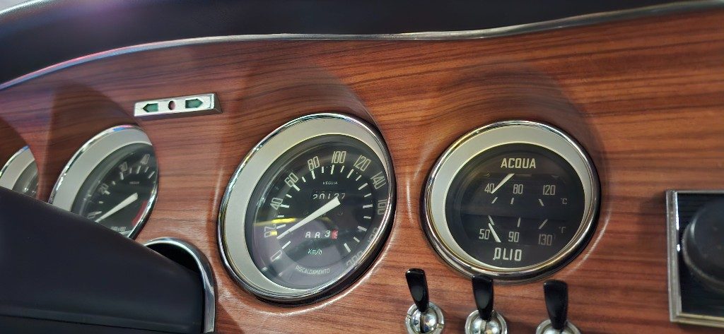ALFA ROMEO GT SCALINO VERDE PINO con INTERNI CUOIO - 30