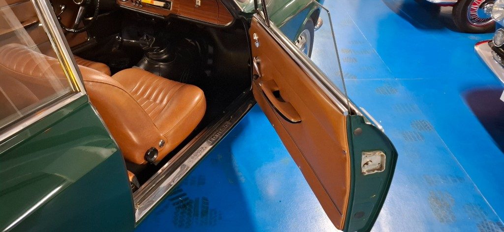 ALFA ROMEO GT SCALINO VERDE PINO con INTERNI CUOIO - 35