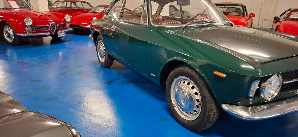 ALFA ROMEO GT SCALINO VERDE PINO con INTERNI CUOIO - 36
