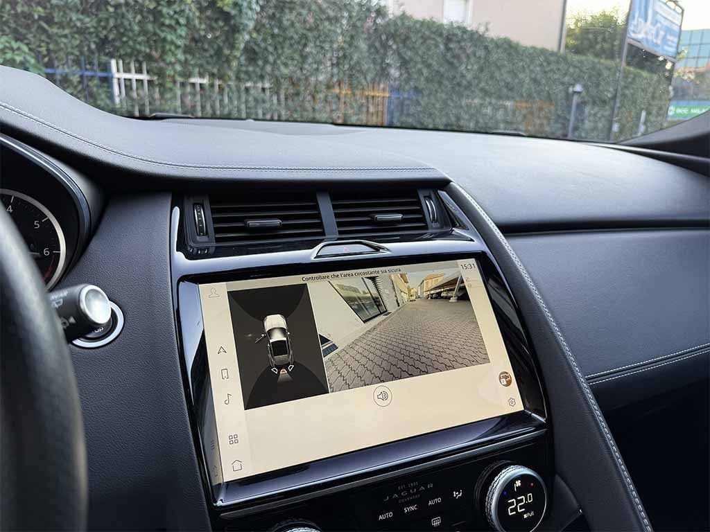 JAGUAR E-Pace 1.5 i3 phev R-Dynamic SE awd 309cv PREZZO REALE - 16