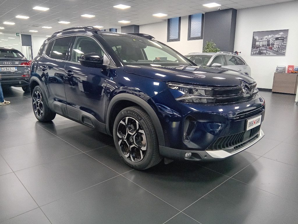 Clicca per ingrandire C5 Aircross - Hybrid 180 e-EAT8 Shine OFFERTA PROMO!!!