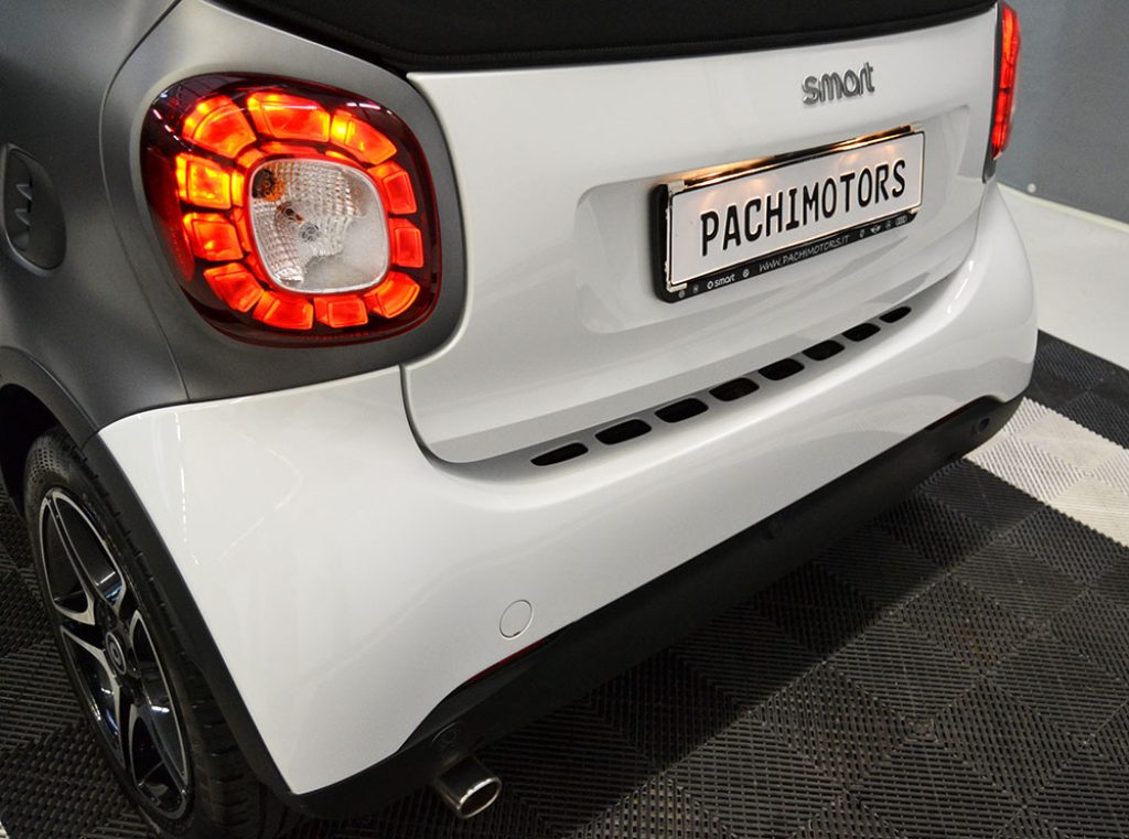 SMART ForTwo 90 0.9 T twinamic cabrio Prime Pelle-Navi ** - 23