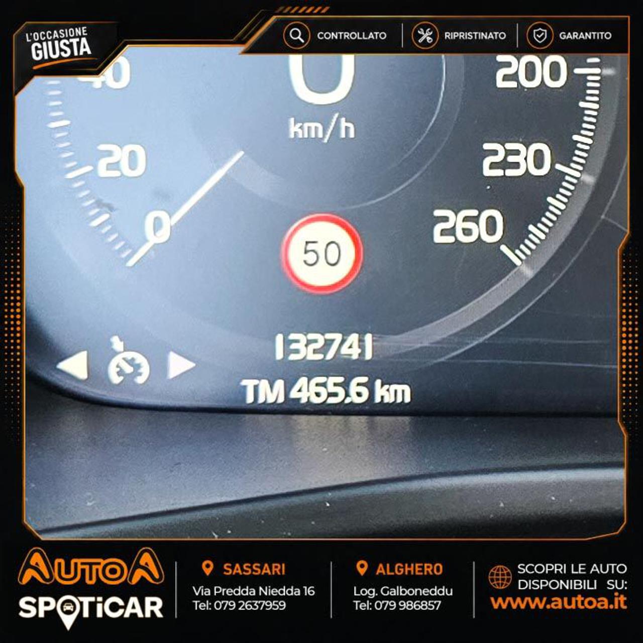 VOLVO XC40 D3 AWD Geartronic Momentum - 23