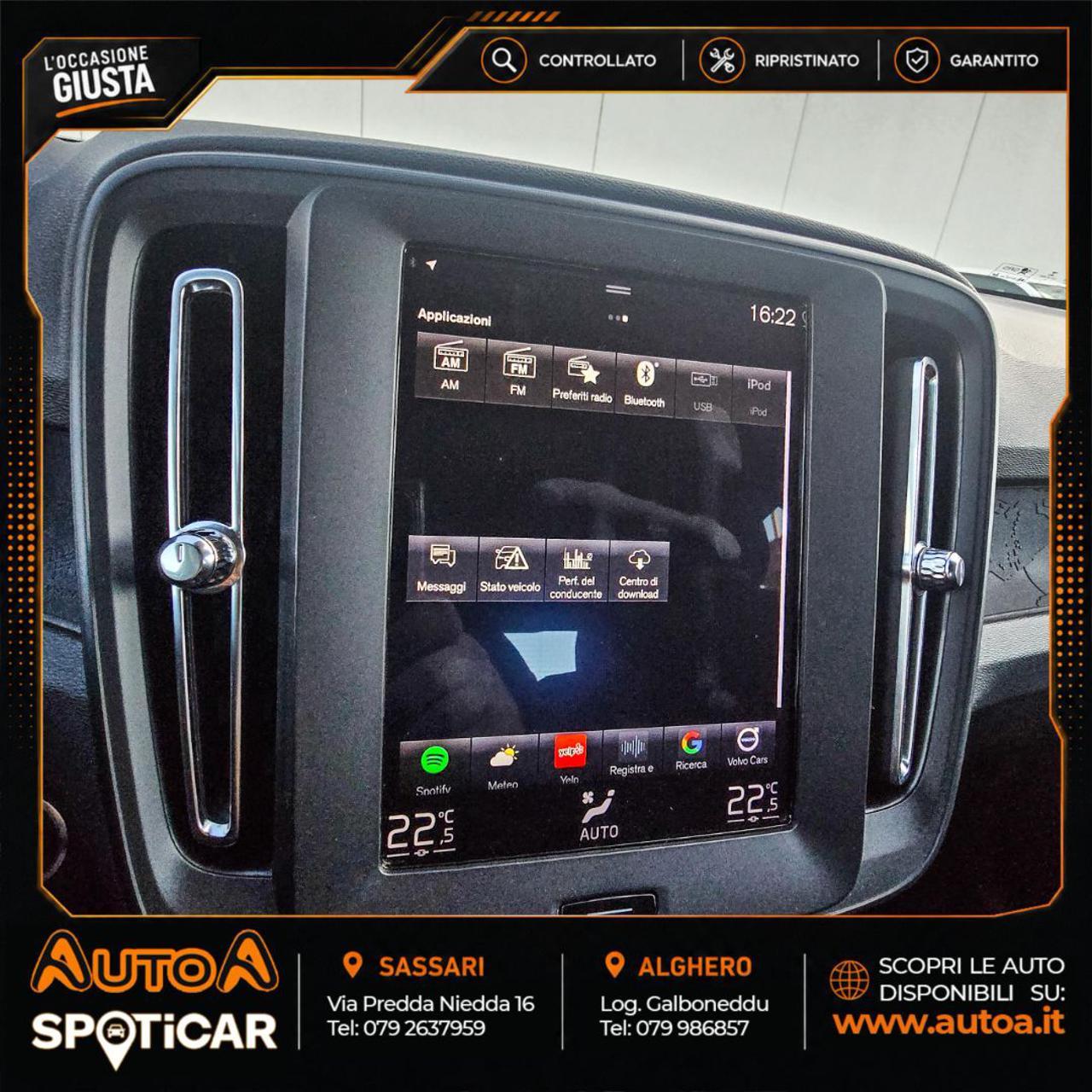 VOLVO XC40 D3 AWD Geartronic Momentum - 35