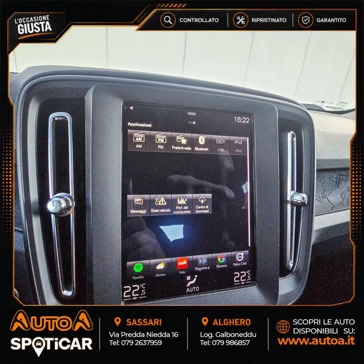 VOLVO XC40 D3 AWD Geartronic Momentum - 34