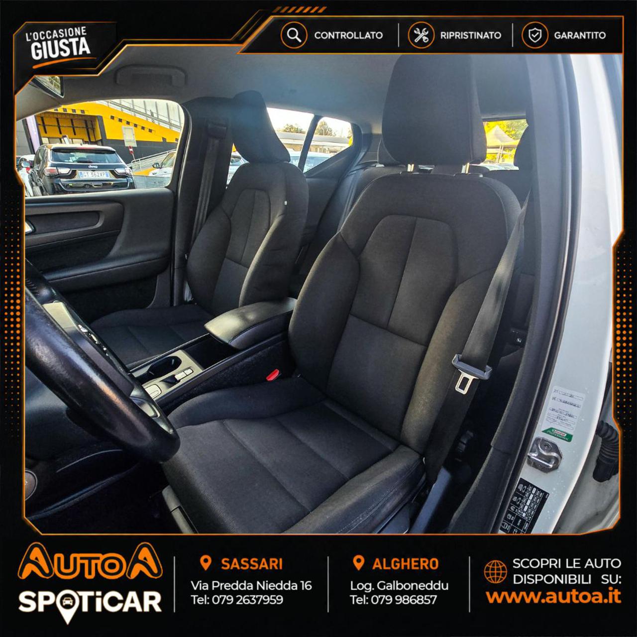 VOLVO XC40 D3 AWD Geartronic Momentum - 18