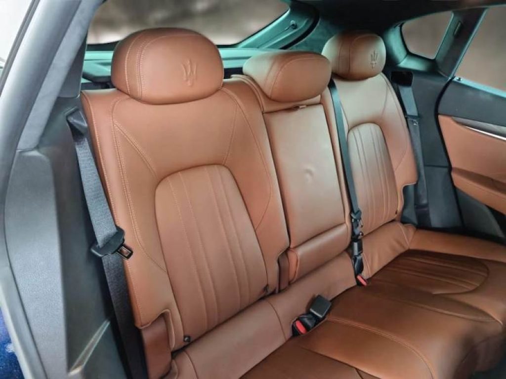 MASERATI Levante MHEV 330 CV AWD GT ** IVA ESPOSTA ** - 10