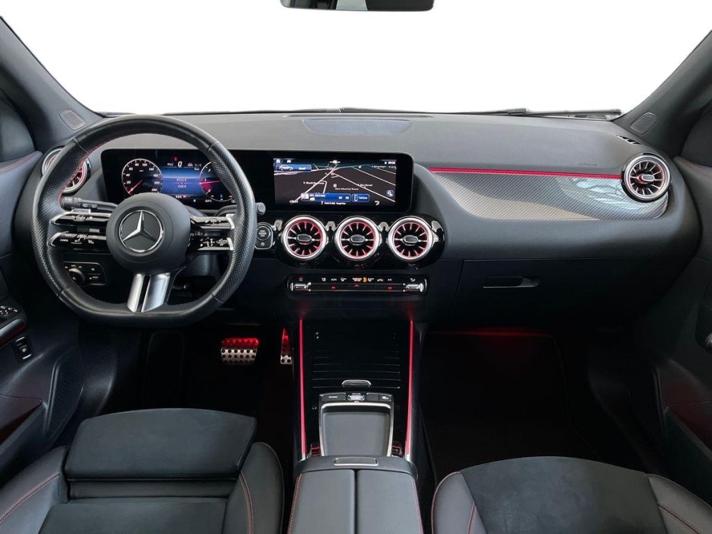 MERCEDES-BENZ GLA 200 d 4matic AMG Line Advanced Plus - 9