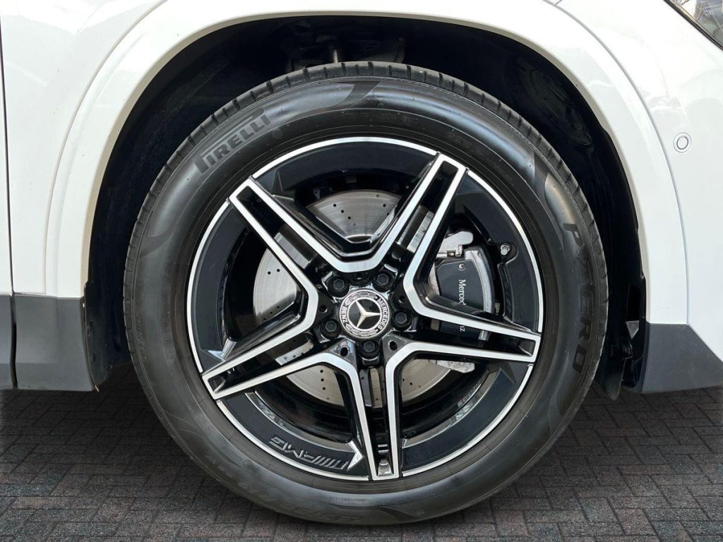 MERCEDES-BENZ GLA 200 d 4matic AMG Line Advanced Plus - 7