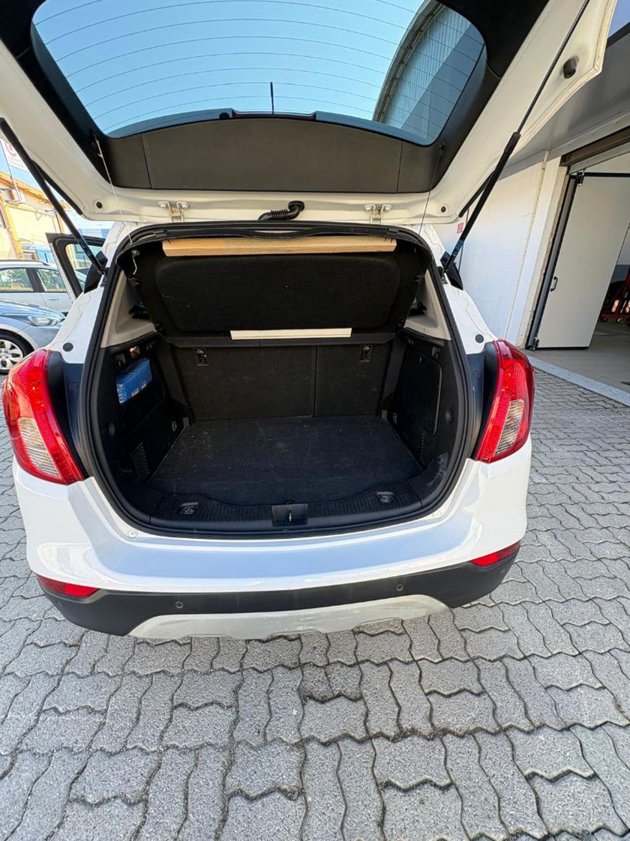 OPEL Mokka X 1.6 CDTI Ecotec 136CV 4x2 aut. b-Color - 3