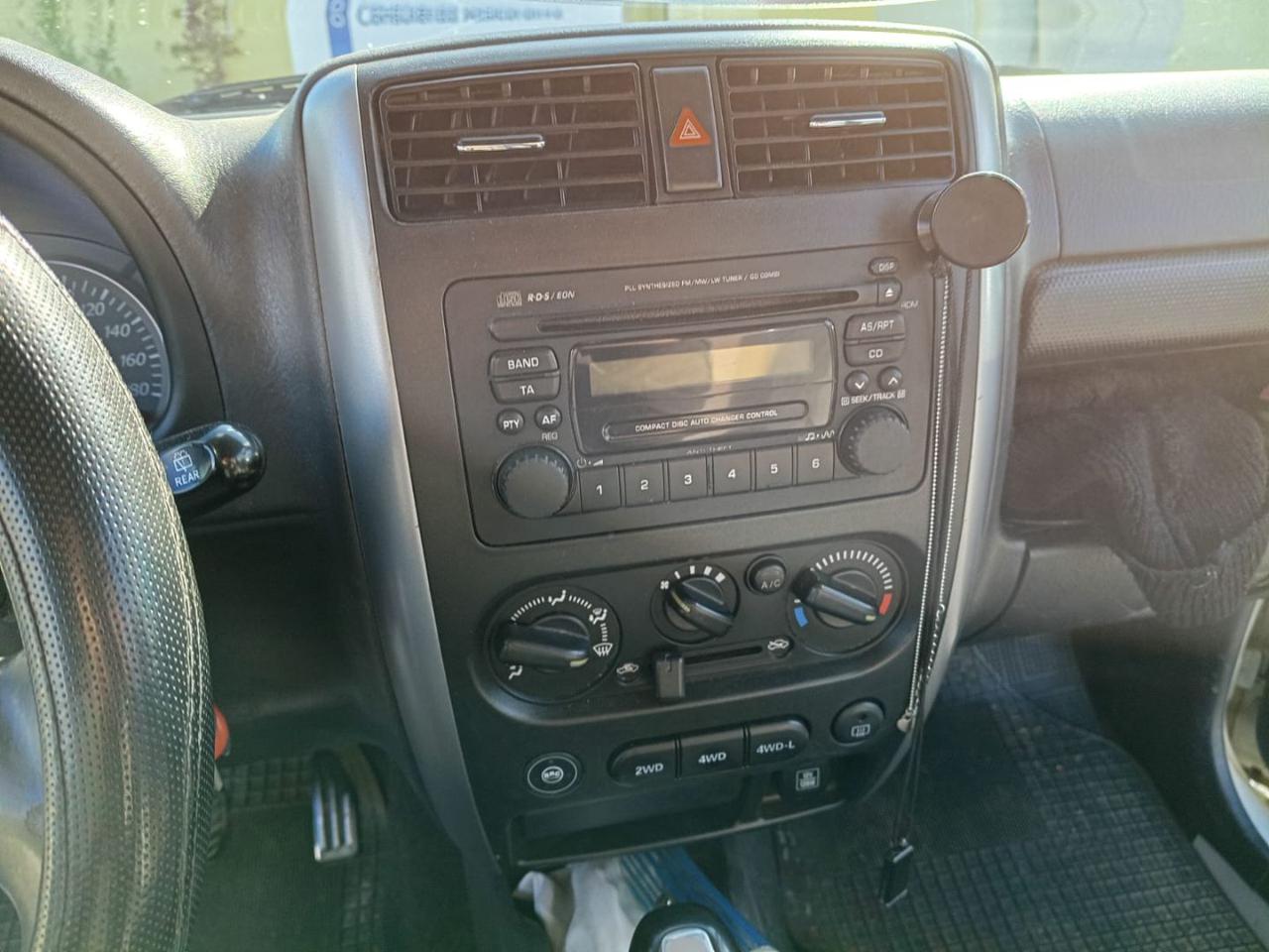 SUZUKI Jimny 1.3 4WD Evolution GPL - 10