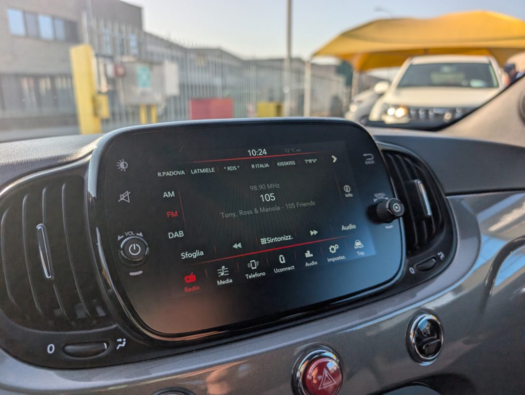 FIAT 500 1.0 Hybrid Club - OK NEOPATENTATI - 16