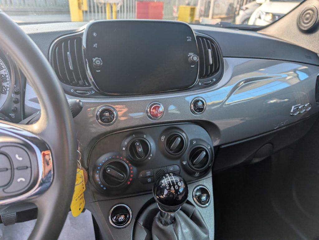 FIAT 500 1.0 Hybrid Club - OK NEOPATENTATI - 27