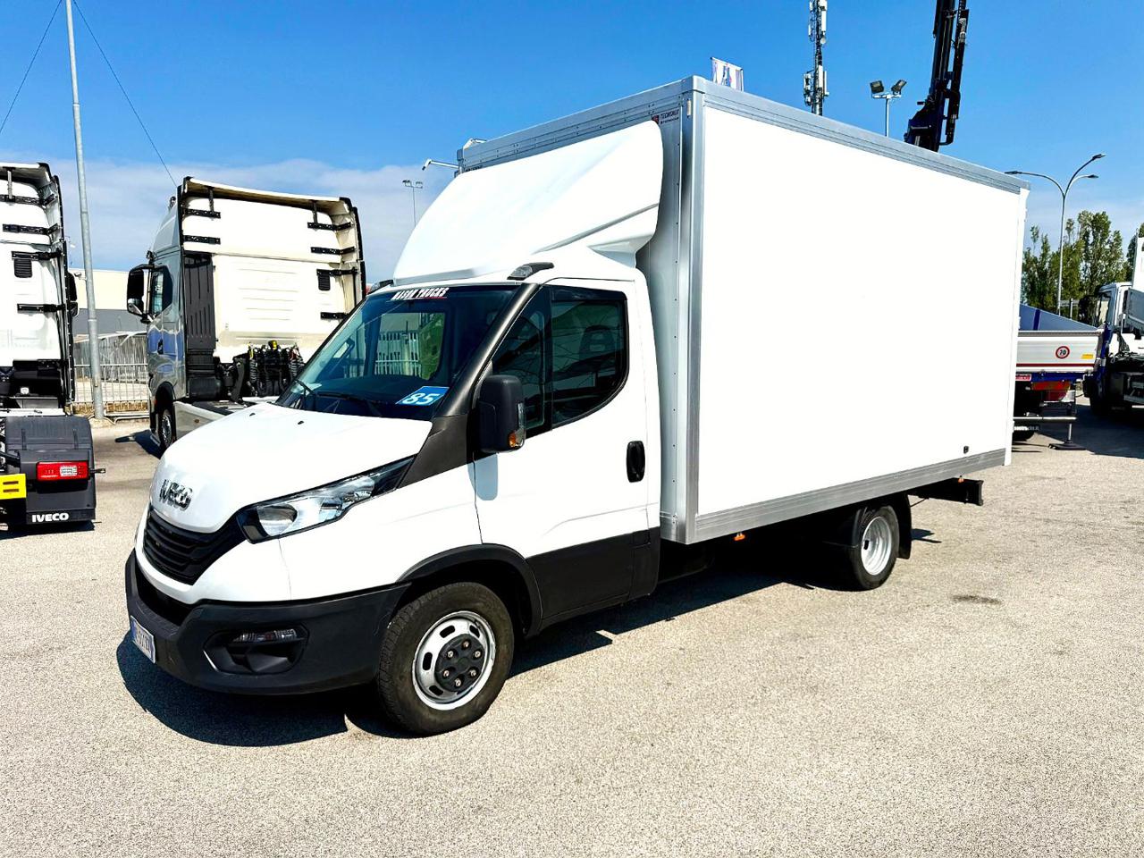 IVECO DAILY  35c140 - 2