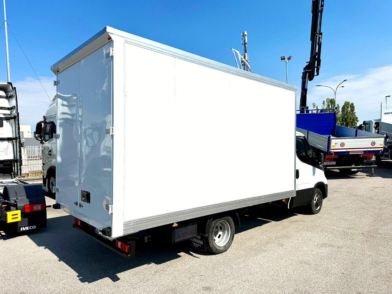 IVECO DAILY  35c140 - 4