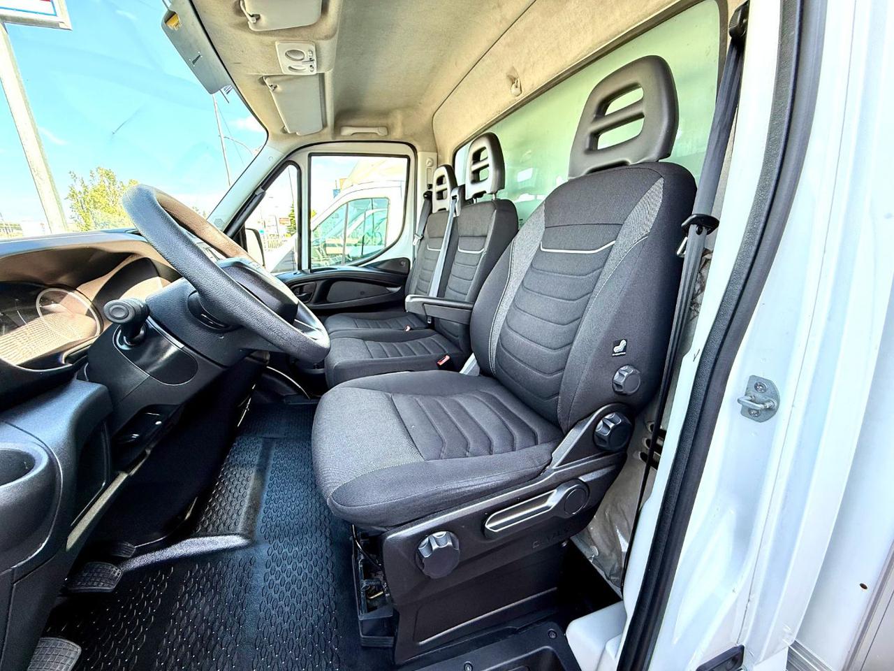 IVECO DAILY  35c140 - 8