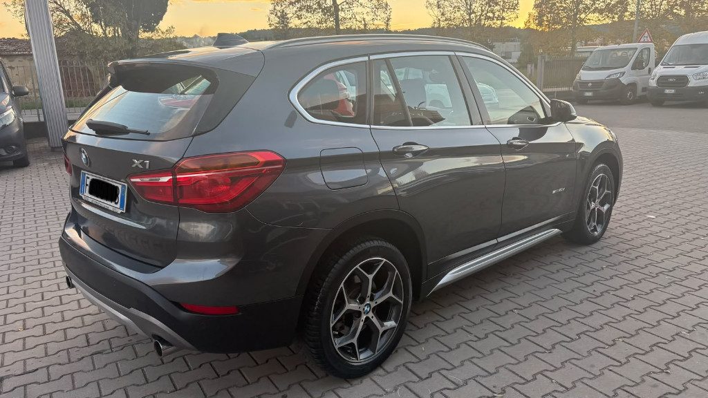 BMW X1 sDrive20d xLine UNICO PROPRIETARIO - 3