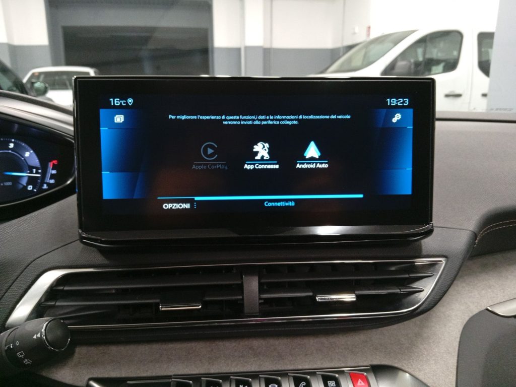 PEUGEOT 3008 3008 1.5 bluehdi GT s&s 130cv eat8 - 15