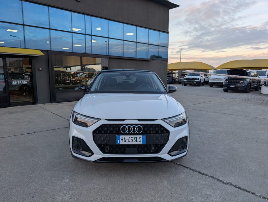 AUDI A1 Allstreet 30TFSI Stronic Identity Contrast Azienda - 2