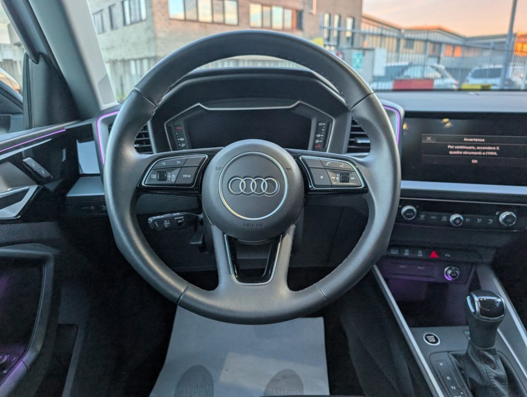 AUDI A1 Allstreet 30TFSI Stronic Identity Contrast Azienda - 11