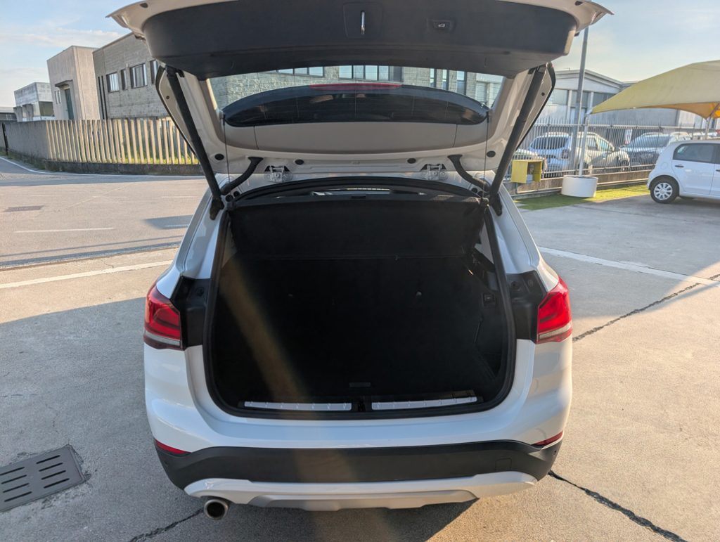 BMW X1 xDrive25e xLine Plus Plug In Hybrid - 7