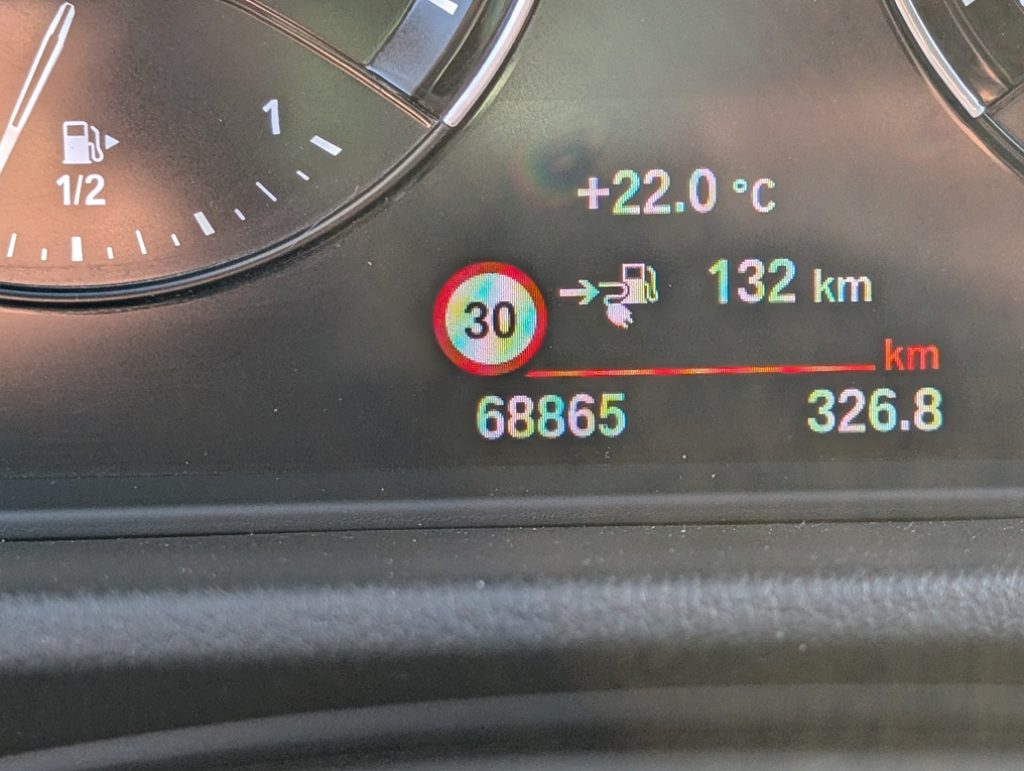 BMW X1 xDrive25e xLine Plus Plug In Hybrid - 13