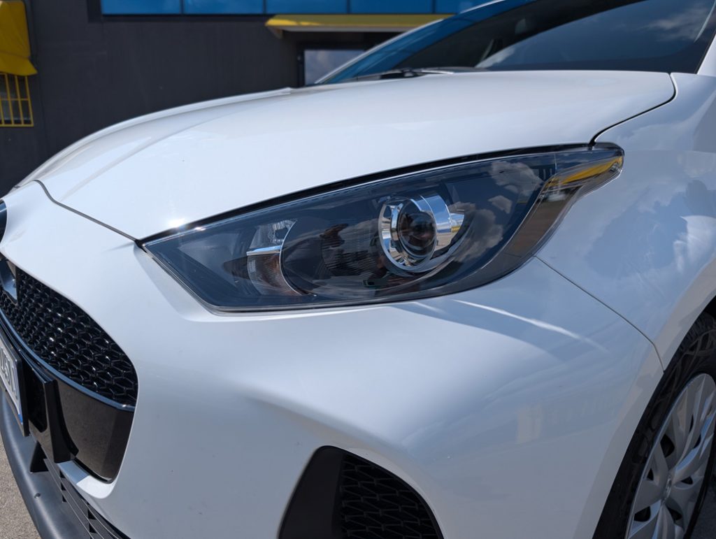 MAZDA 2 Hybrid 1.5 VVT e-CVT Full Hybrid Electric Prime-Li - 10