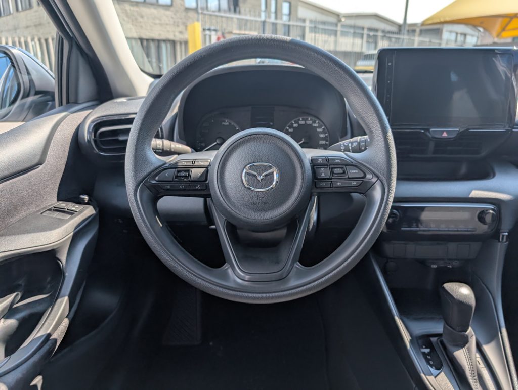 MAZDA 2 Hybrid 1.5 VVT e-CVT Full Hybrid Electric Prime-Li - 11
