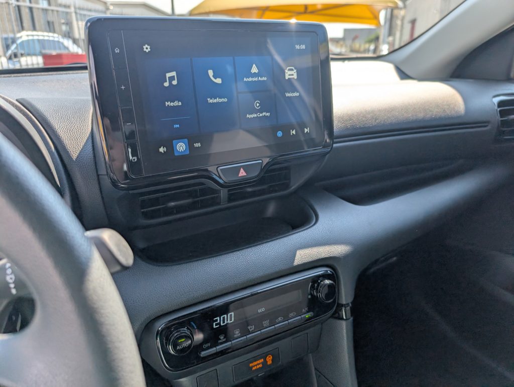 MAZDA 2 Hybrid 1.5 VVT e-CVT Full Hybrid Electric Prime-Li - 12