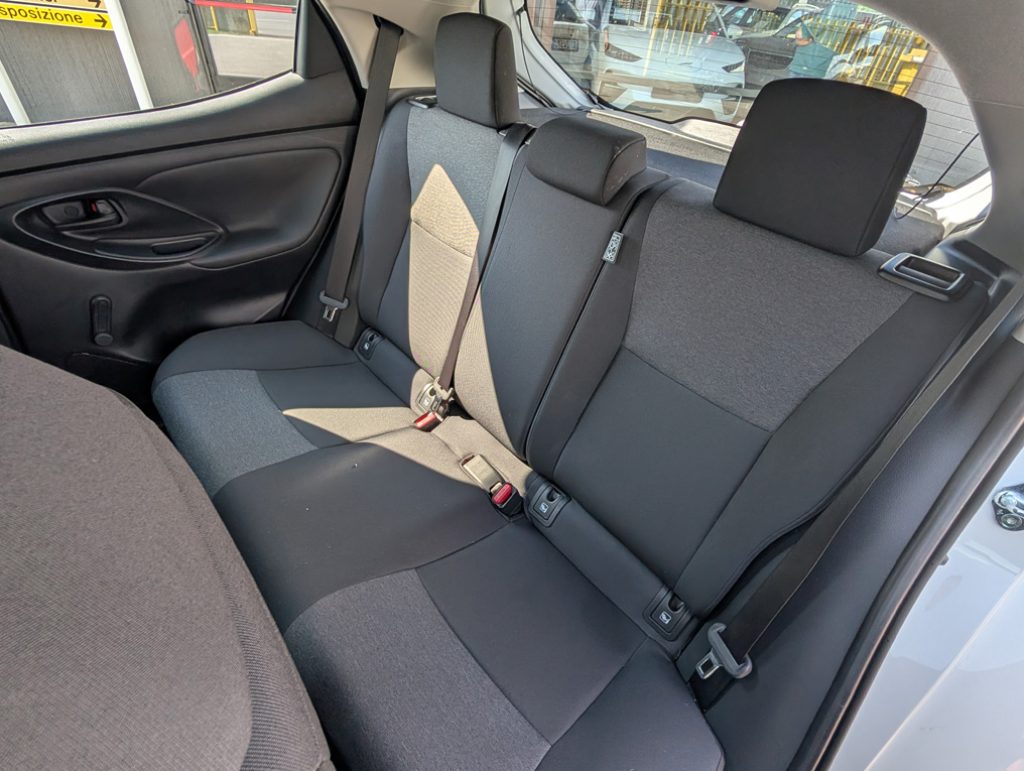 MAZDA 2 Hybrid 1.5 VVT e-CVT Full Hybrid Electric Prime-Li - 23