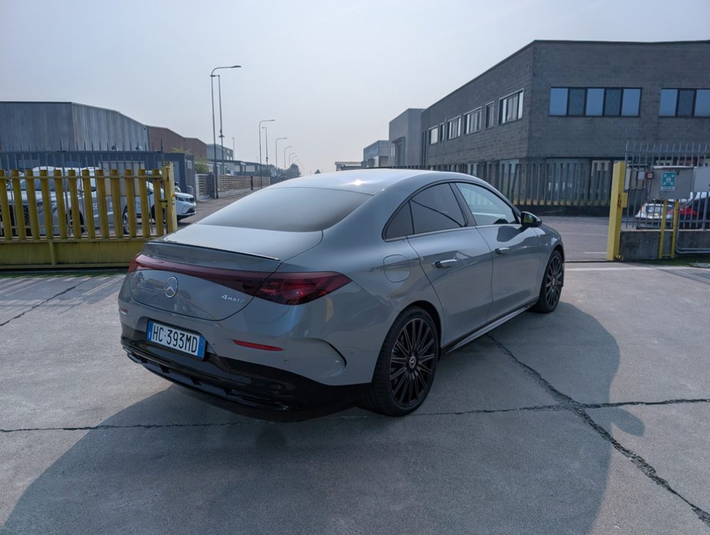 MERCEDES-BENZ CLA 350 EQ 4Matic Premium AMG LINE Plus - 5