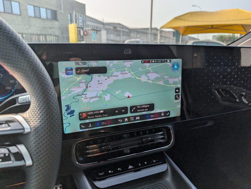 MERCEDES-BENZ CLA 350 EQ 4Matic Premium AMG LINE Plus - 14
